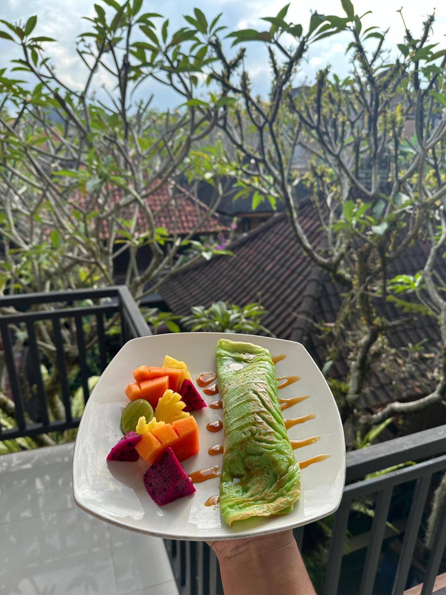 Naeera Guest House ウブド エクステリア 写真